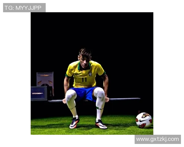 足球球星手绘十字架艺术创作展现运动与信仰的独特融合